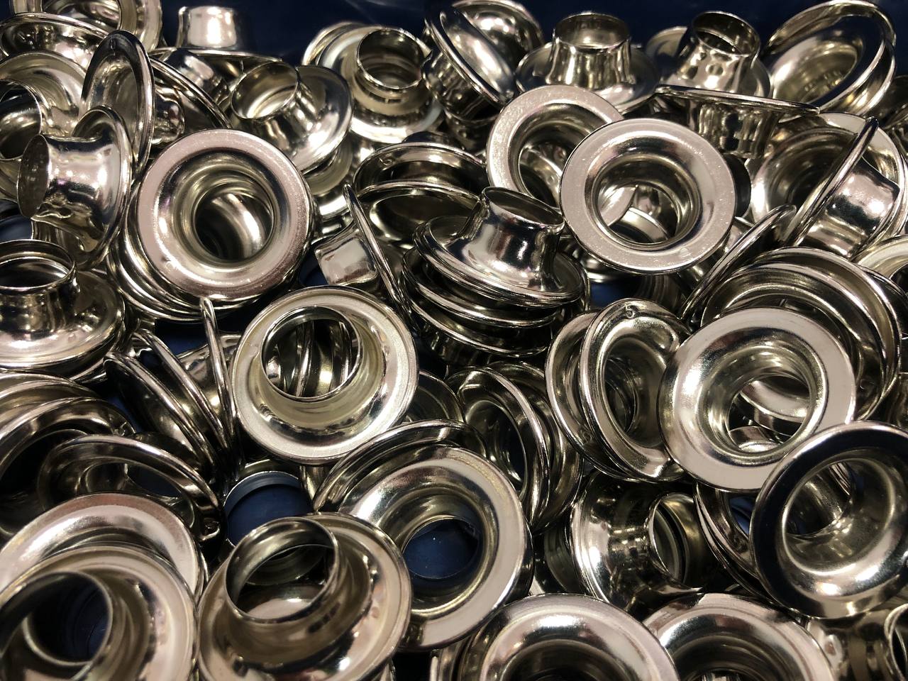 Профессиональные зубастые люверсы STIMPSON