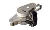 Трехшкивный блок 30мм с вилкой, скобой и стопором ART 8810 Triple steel block with becket, shackle and cam cleat
