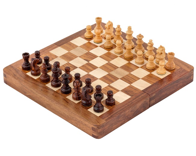Деревянные магнитные шахматы ART 5421 